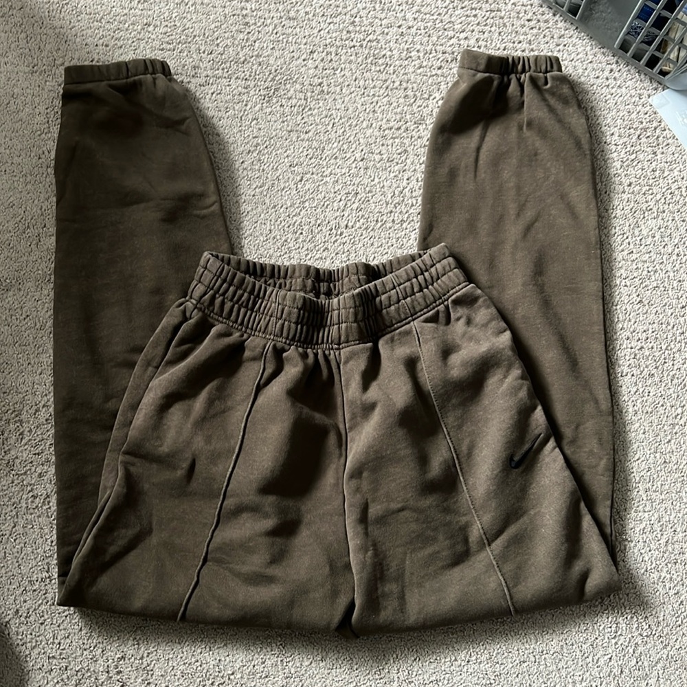 nike sweatpants